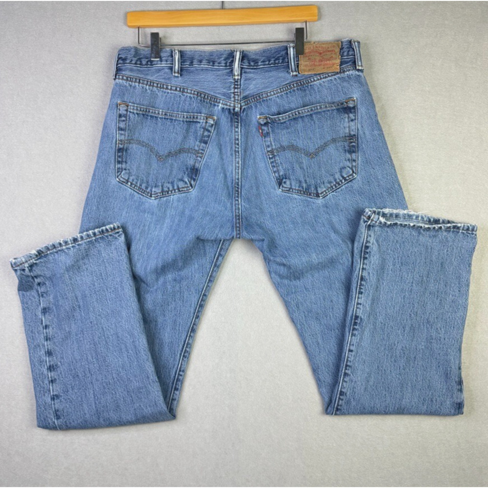 Levi's Mens 501 Jeans 38x32 Straight Leg Button Fly Blue Denim Straight Fit